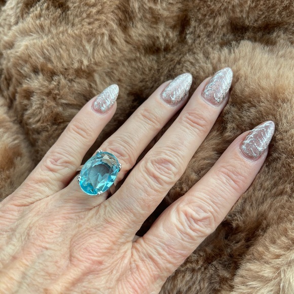 Sold - Picture 1 of 2